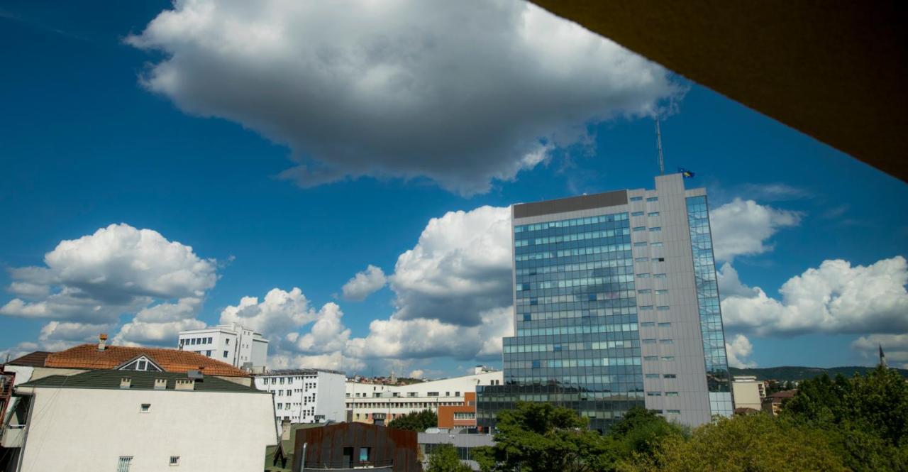 City Inn Pristina Exterior foto