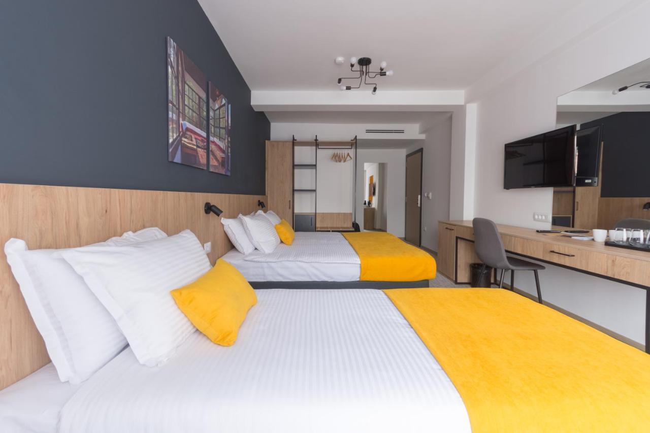 City Inn Pristina Exterior foto