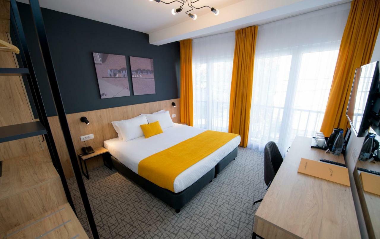 City Inn Pristina Exterior foto