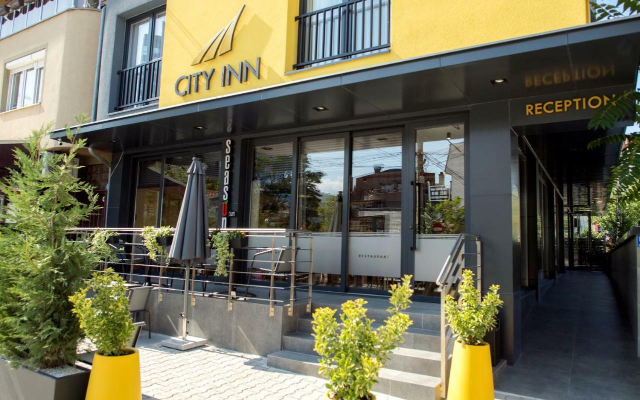 City Inn Pristina Exterior foto