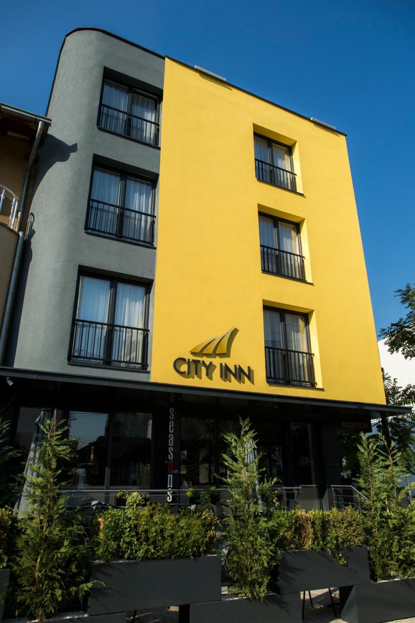City Inn Pristina Exterior foto